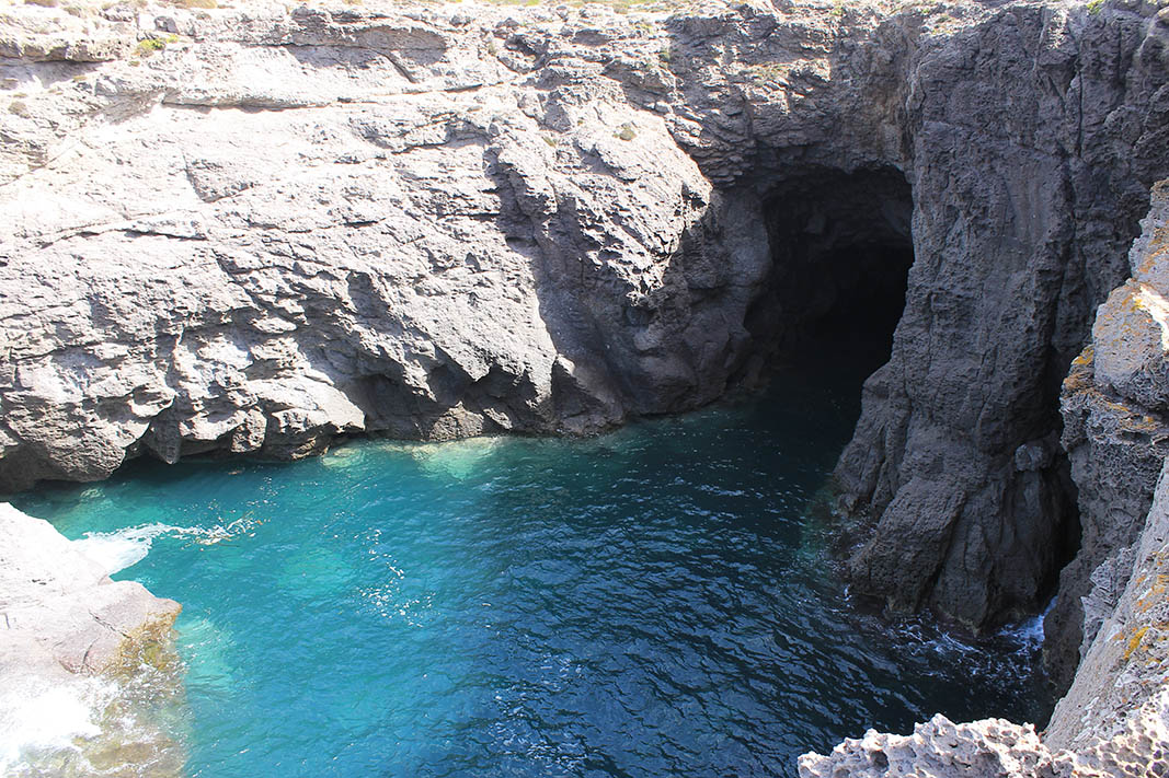 cala grotta